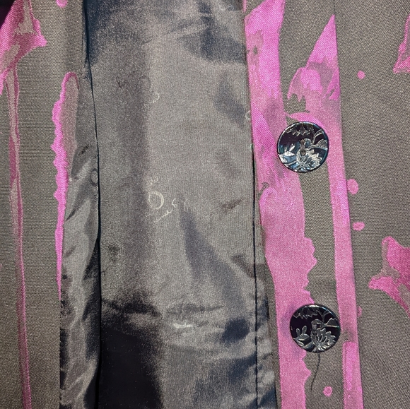 Samuel Dong trench coat - Picture 3 of 5